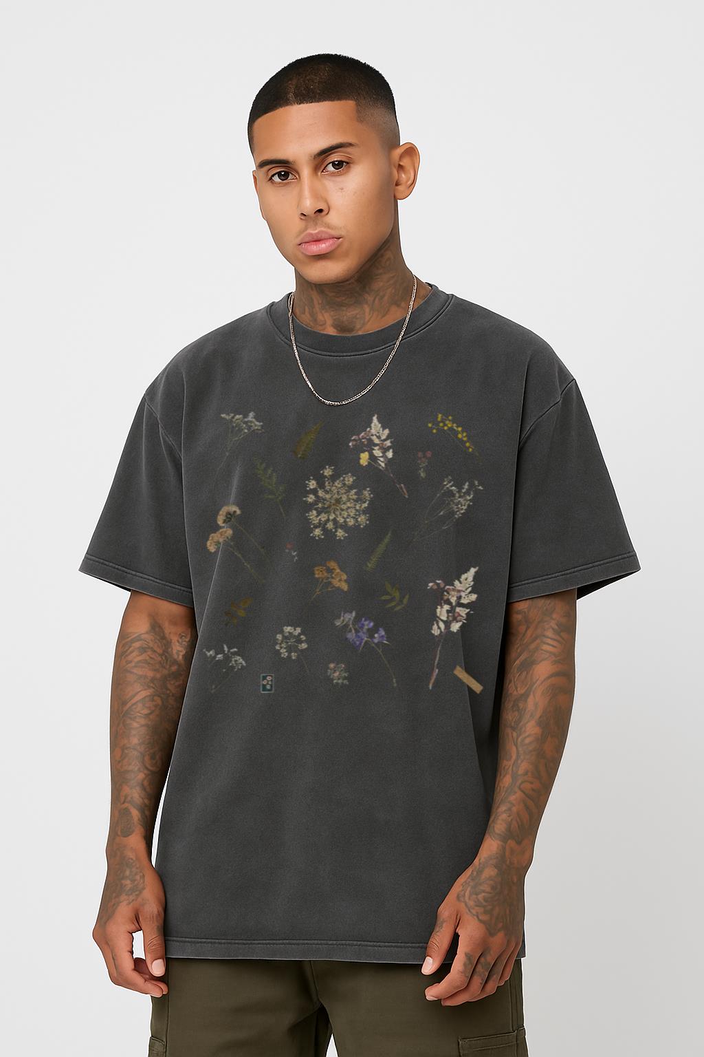 Vintage Dried Flowers T-Shirt | Journaling & Floral Aesthetic Tee