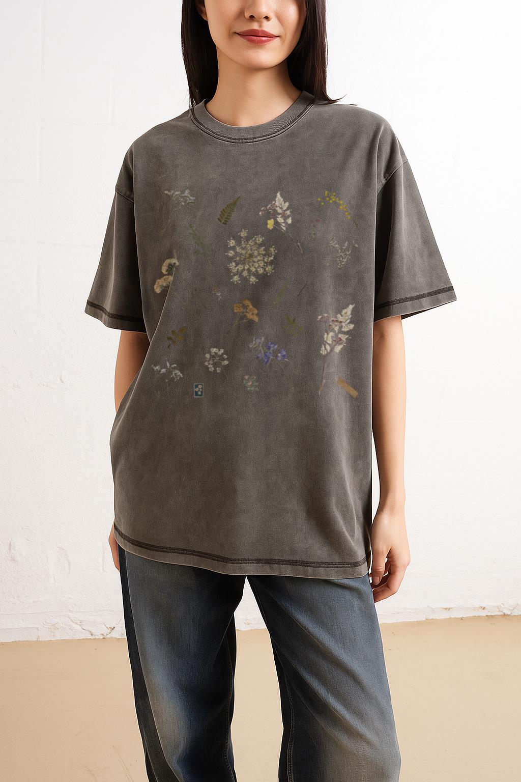 Vintage Dried Flowers T-Shirt | Journaling & Floral Aesthetic Tee - Image 2